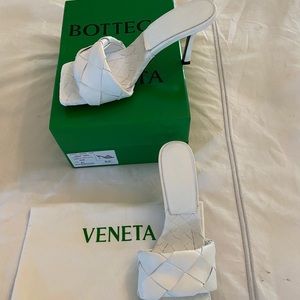 Bottega Veneta white slides